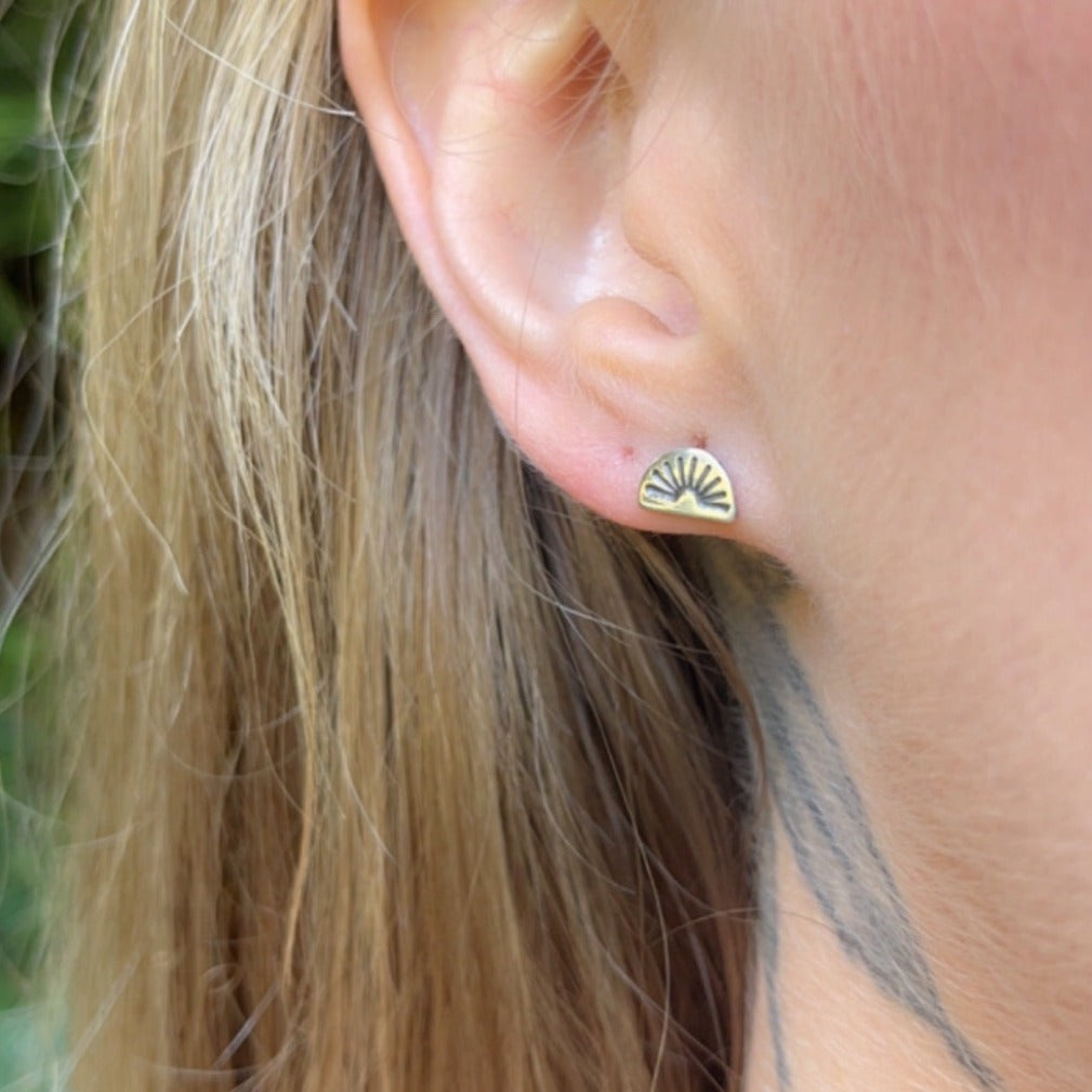 Sunset Studs