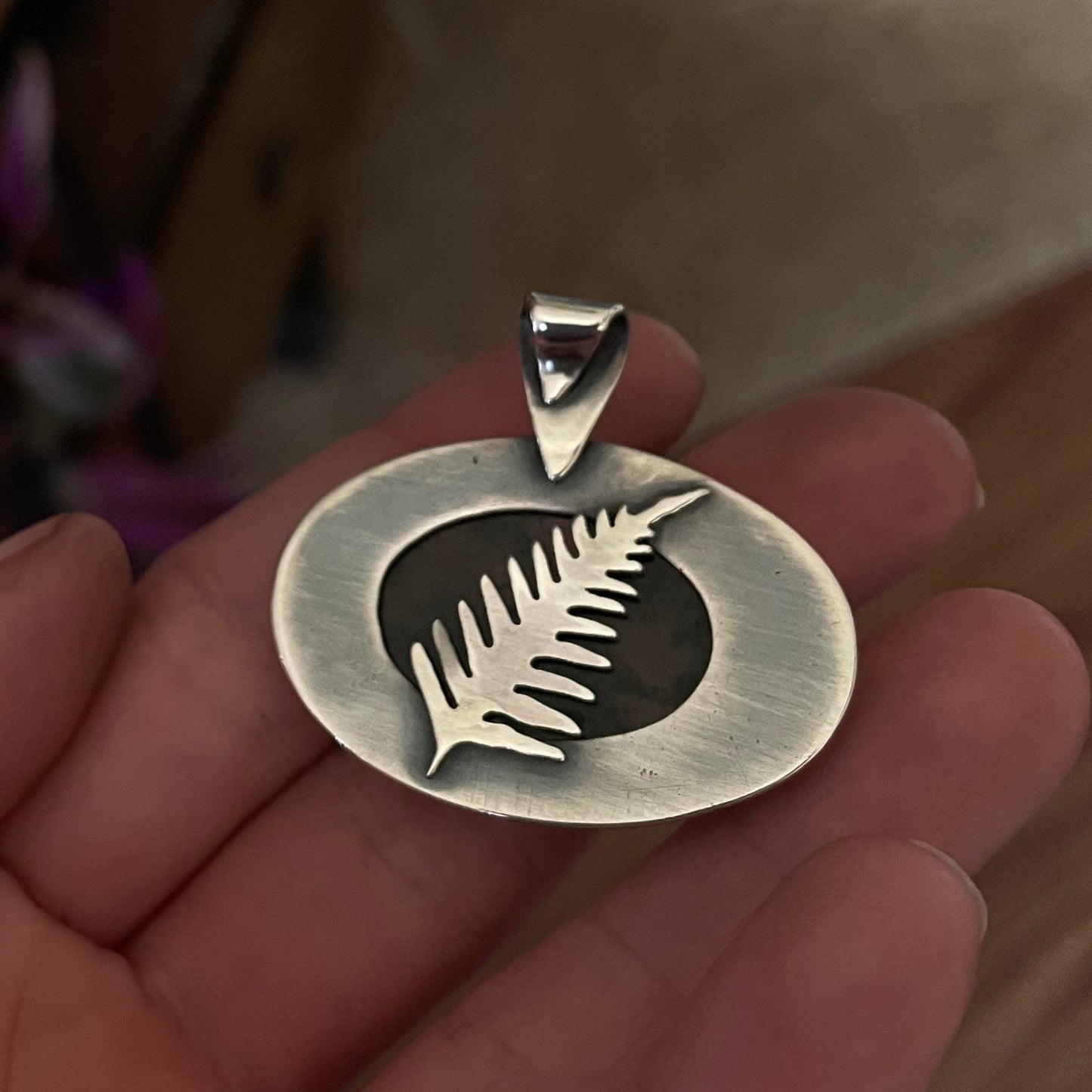 Classic Moss Agate Fern Pendent (Reversible)