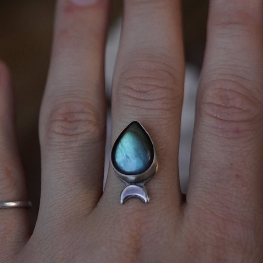 Blue Moon Tide Ring (Finish to your size)