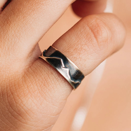 Trinity Alps Mountain Range Ring Band